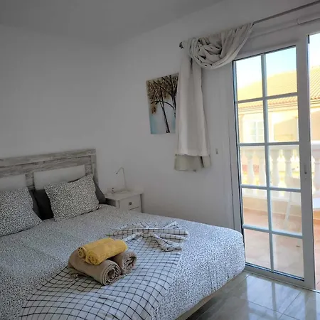 Rentenerife Espebelbeach شاليه *